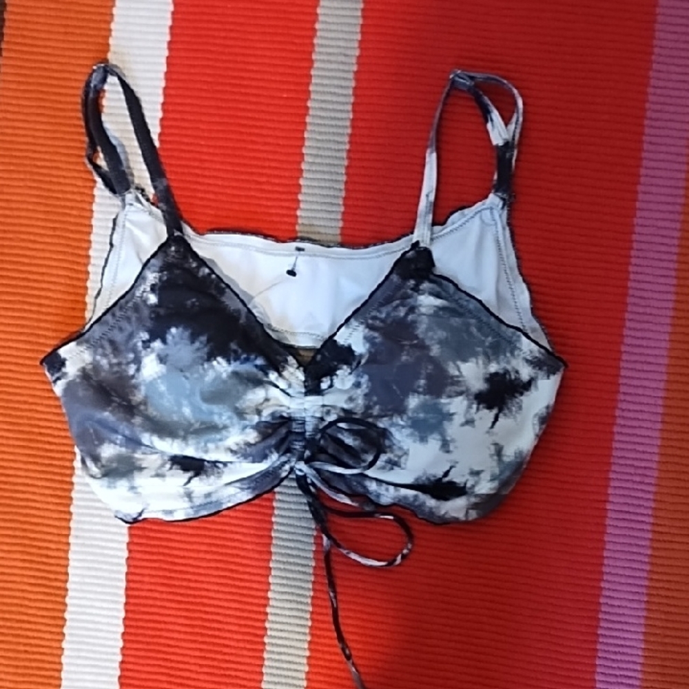 NoBo EUC Tie-Dye Spaghetti Strap Top With Shirring And Padded 4XL.